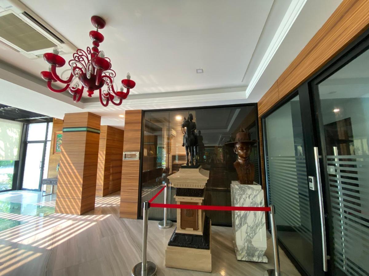 Le Vernissage By Goad Avadhess Hospitality Pattaya Exteriör bild