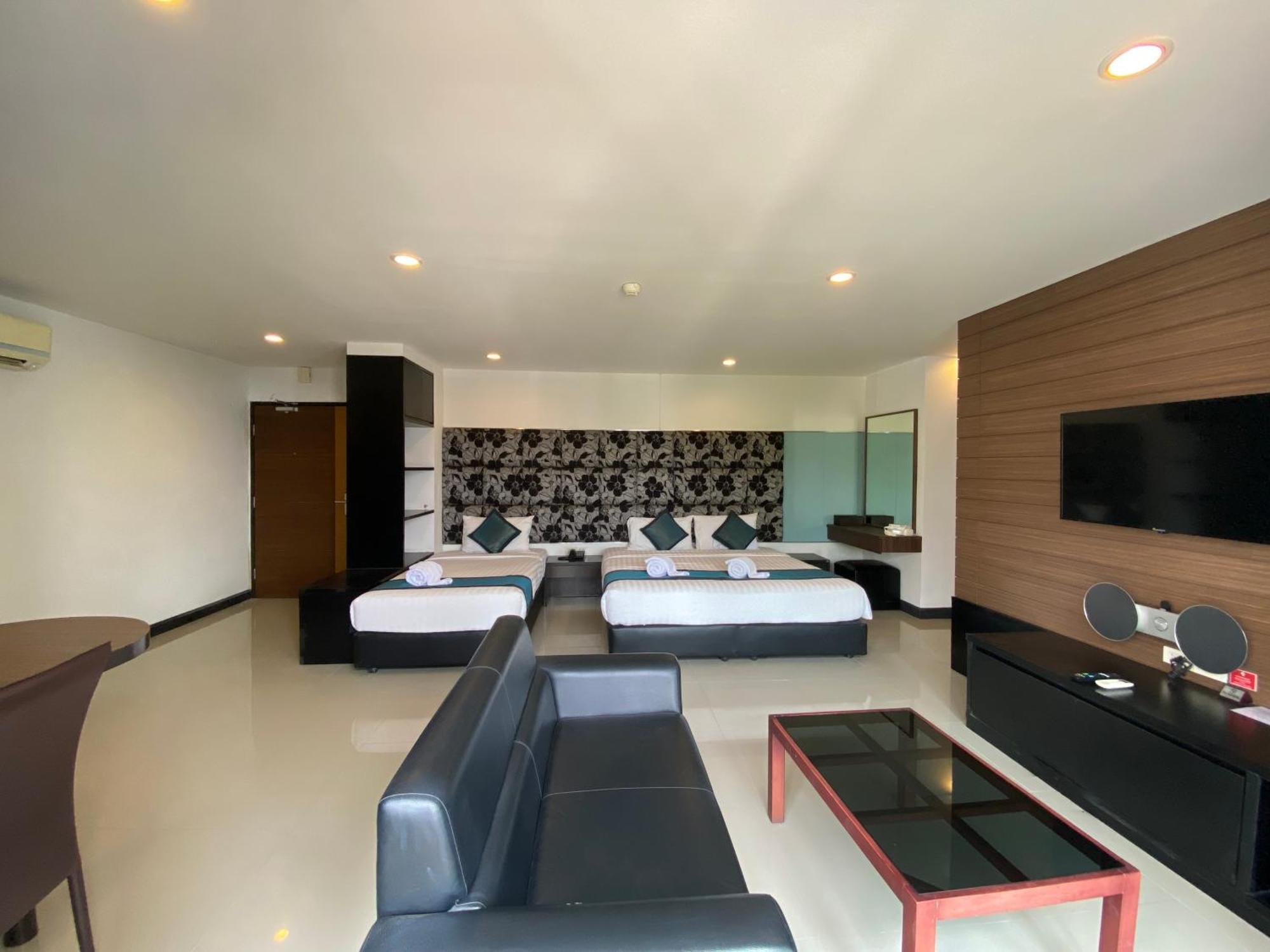 Le Vernissage By Goad Avadhess Hospitality Pattaya Exteriör bild
